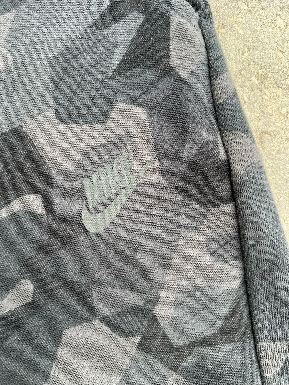 Nike Sportswear Tech Fleece Camo Joggers Black Grey Mens Size L